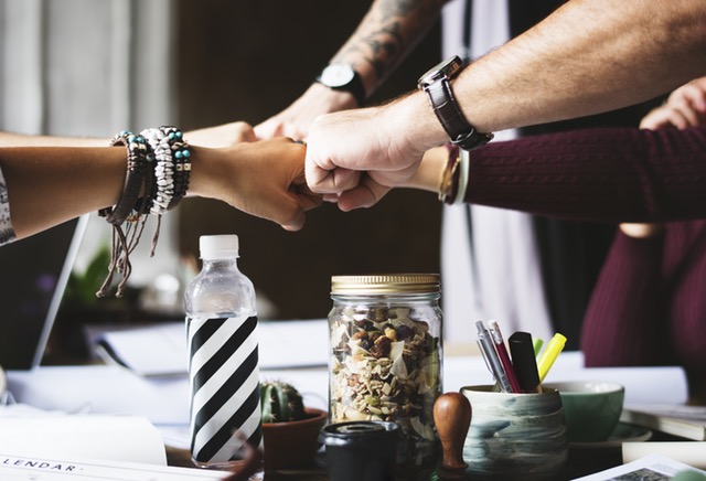 generation z millennial workers