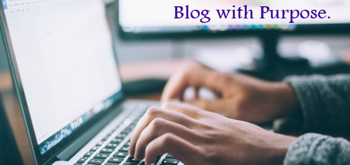 blog content seo on a laptop